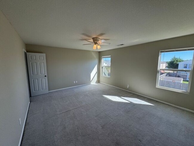 Building Photo - Your New Home for the Holidays—Tour Today!