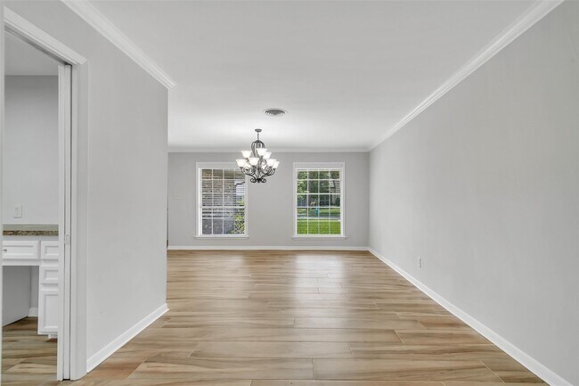 Building Photo - 442 Mignon Ln