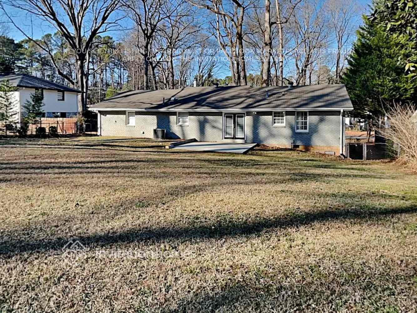 Building Photo - 4461 Locksley Rd