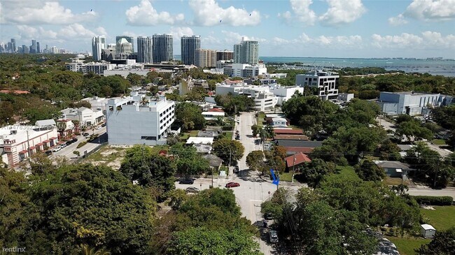 Building Photo - 3 br, 3 bath House - 3452 Margaret St