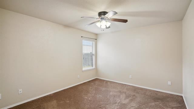 Building Photo - 613 W Sheila Cir