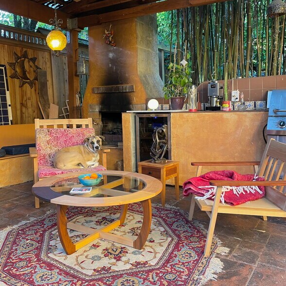 Building Photo - 4041 E Burnside St