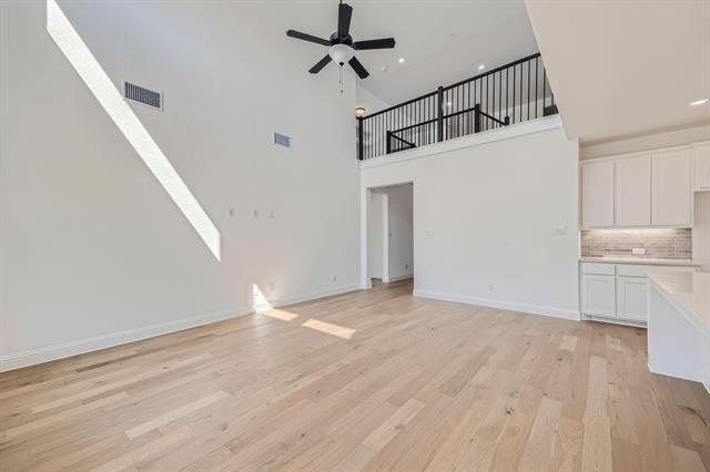 Building Photo - 620 Florence Trl