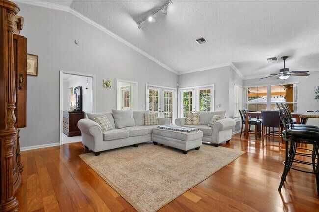 Building Photo - 13557 Northumberland Cir