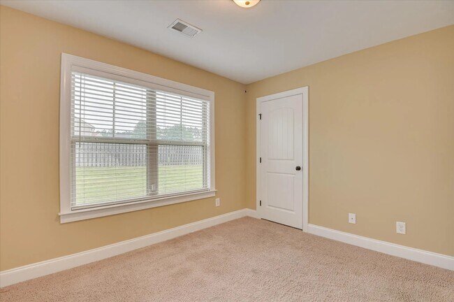Building Photo - 621 Shipley Ave