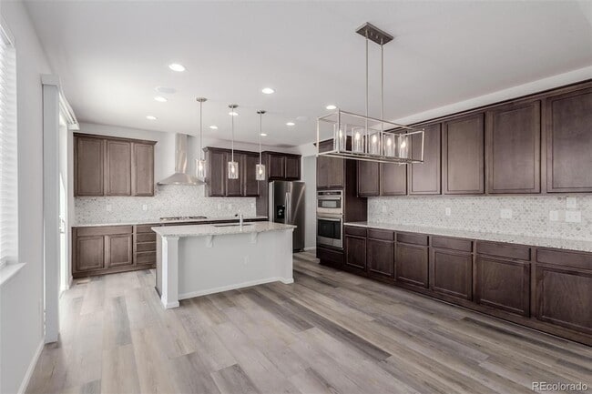 Building Photo - 3827 N Grand Baker Ct