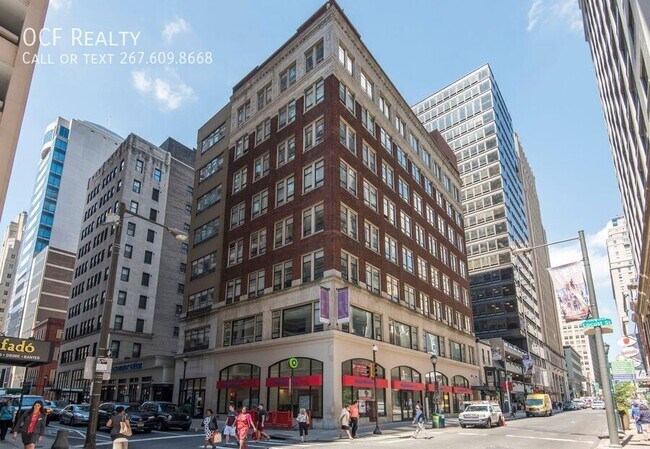 Building Photo - 1501 Locust St