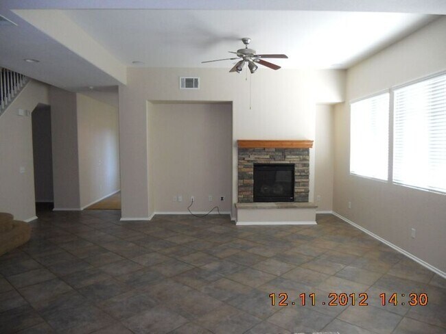 Building Photo - 29040 Azara St