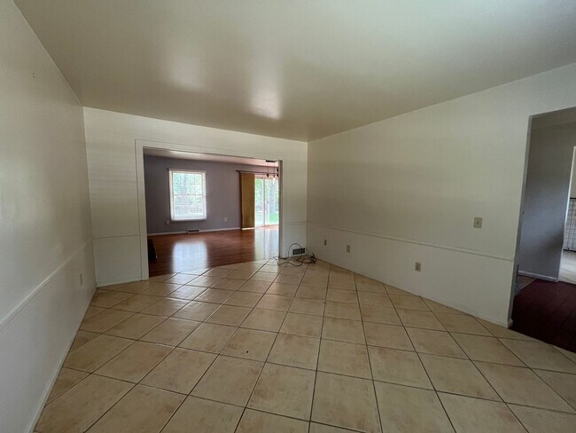 Building Photo - Wonderful Home in Central Fort Collins