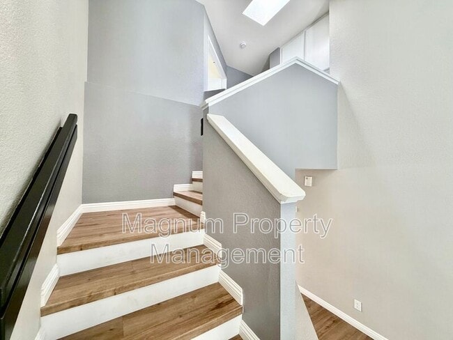 Building Photo - 25211 Corte Sombrero