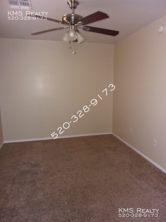 Building Photo - 6027 S Avenida Las Monjas