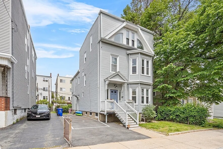 Building Photo - 14 Horace St
