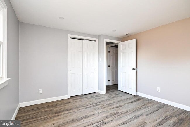 Building Photo - 130 Pulaski Ave