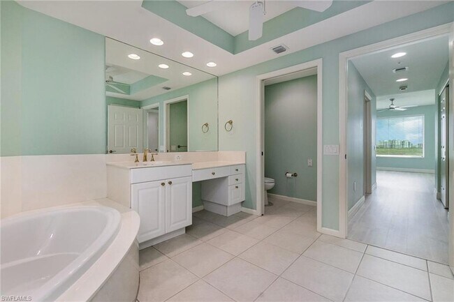 Building Photo - 455 Cove Tower Dr