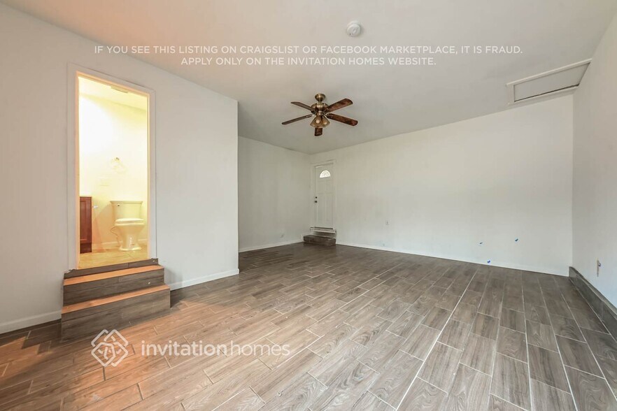 Building Photo - 1222 McDonald Dr