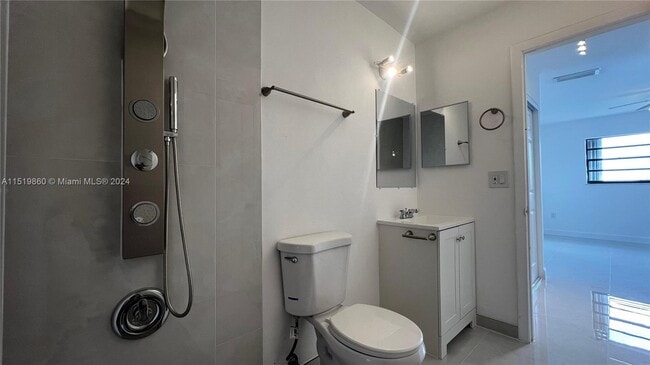 Building Photo - 2790 W 60th St