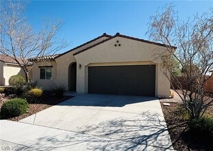 Building Photo - 5485 San Pietro Dr