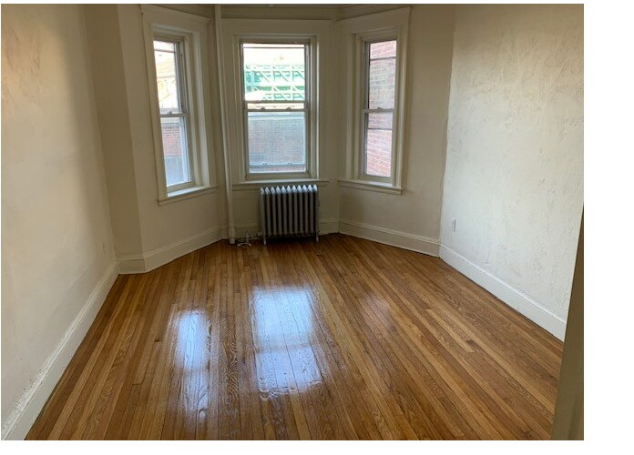 Building Photo - 1210 Boylston St
