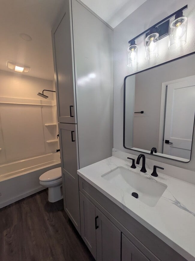 Building Photo - Brand New 2 Bedroom / 2 Bath ADU – Private...