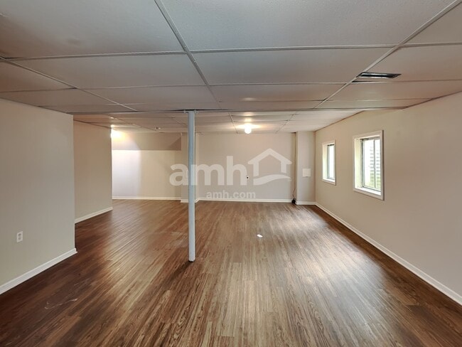 Building Photo - 2269 Jason Dr