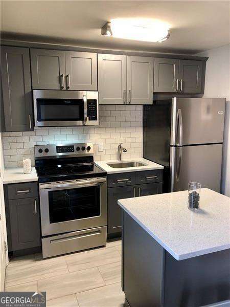 Building Photo - 112 Ardmore Pl NW