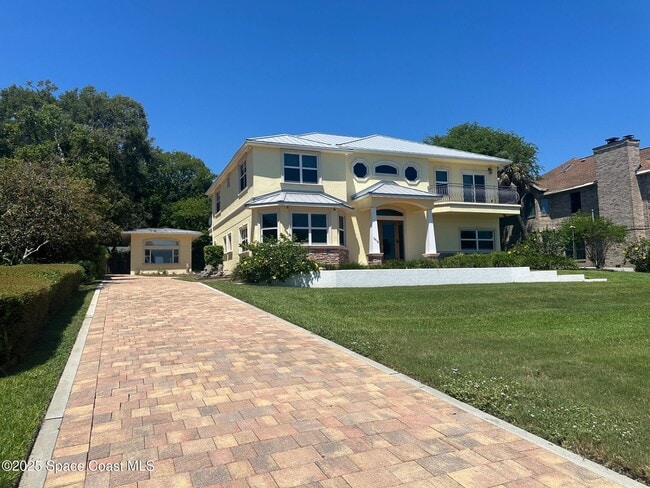 Building Photo - 1613 Indian River Dr