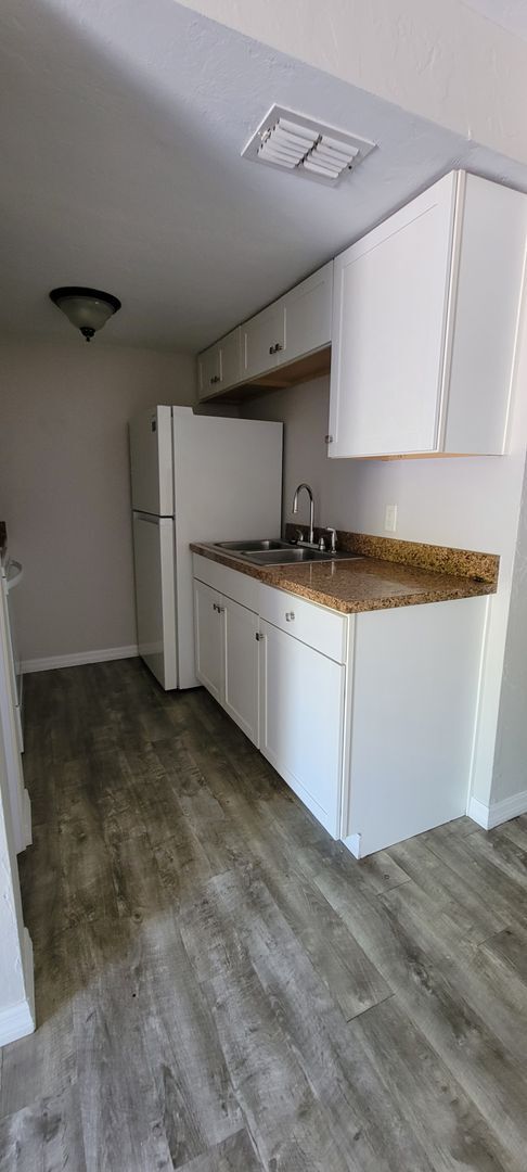 Interior Photo - 500 SW 69TH STREET