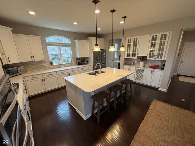 Building Photo - 5193 Rangewood Dr