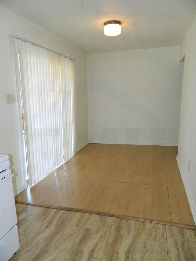 Building Photo - MOVE IN SPECIAL $500 OFF ON THE FIRST MONTH'S RENT! COMING SOON! Classic 4-Bed, 1.75-Bath Brick H...