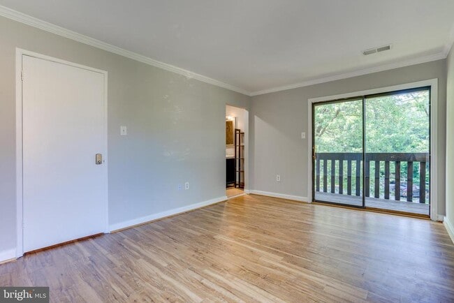 Building Photo - 4405 Elan Ct