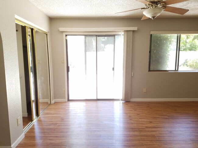 Building Photo - Nice Three Bedroom Home in Mesa With a Pool