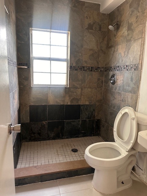 Bathroom - 516 E Esther St