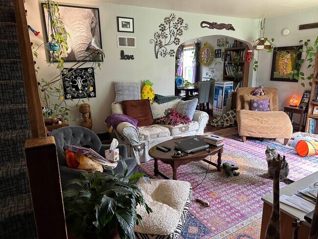 Building Photo - 818/820 Platt Street