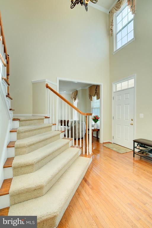 Building Photo - 25291 Kilkeen Way