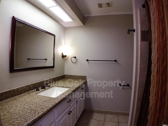 Building Photo - 38 Guynn Bridge Ct