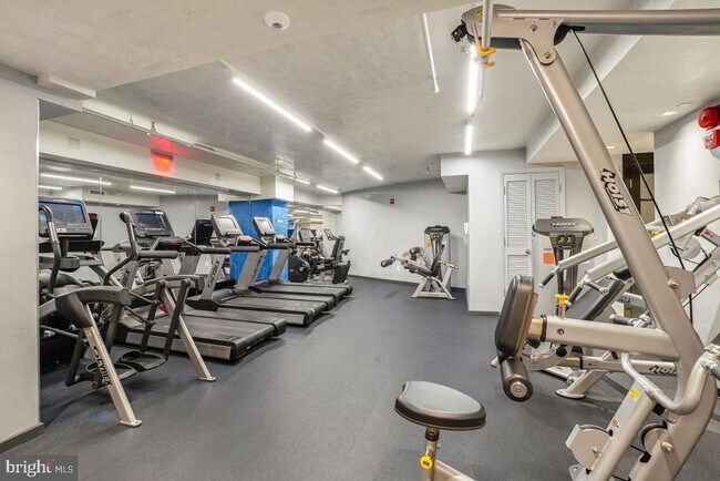 Building Photo - 801 Pennsylvania Ave NW