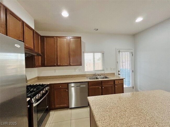 Building Photo - 5343 Rapunzel Ct