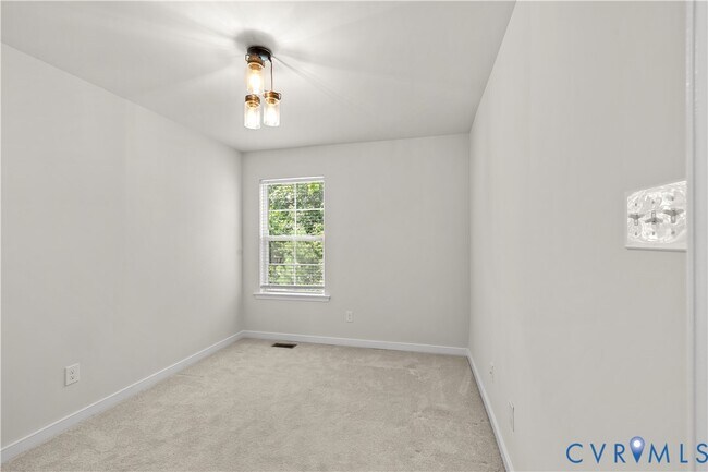 Building Photo - 3372 Dewsberry Ln