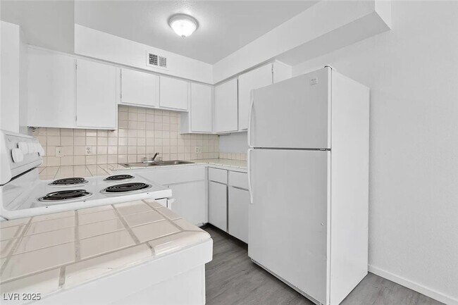 Building Photo - 1812 Fulstone Way