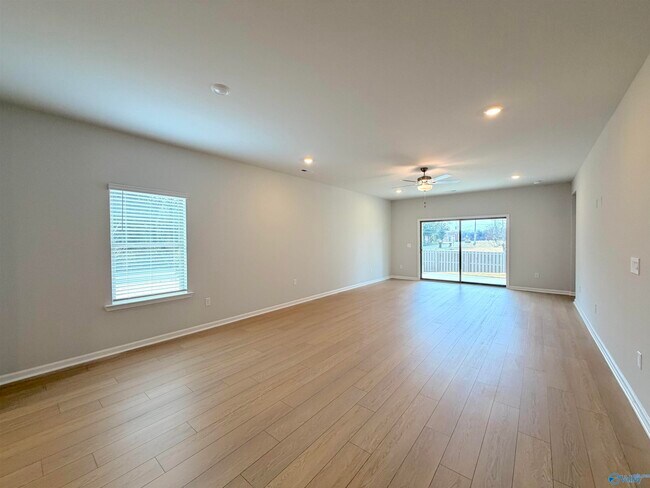 Building Photo - 11017 Wayland Rdg Dr