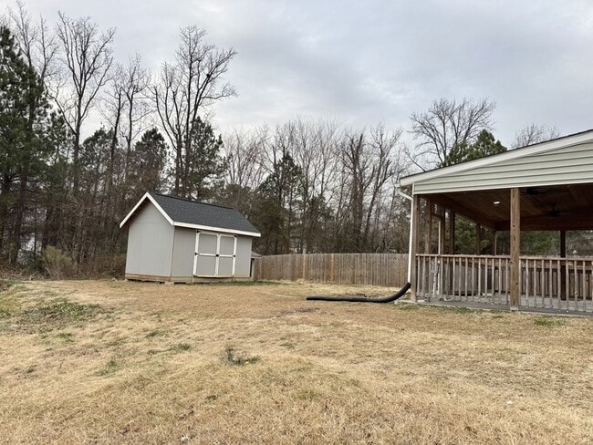 Building Photo - 505 Clearfield Dr