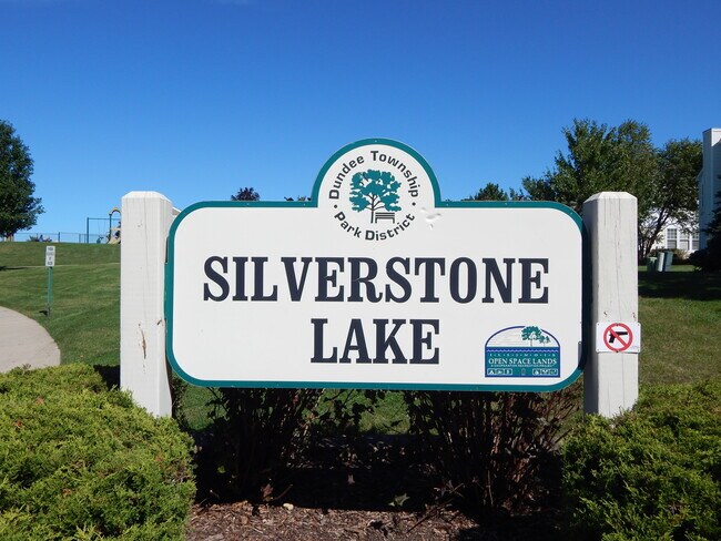 Building Photo - 2413 Silverstone Dr