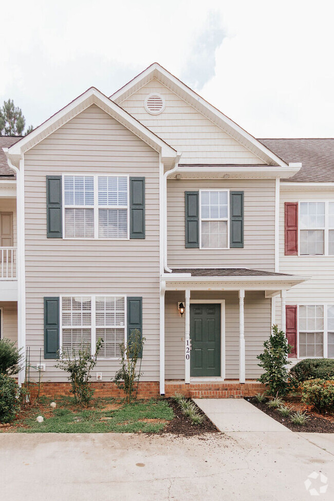 Building Photo - Beautiful town home in Clayton