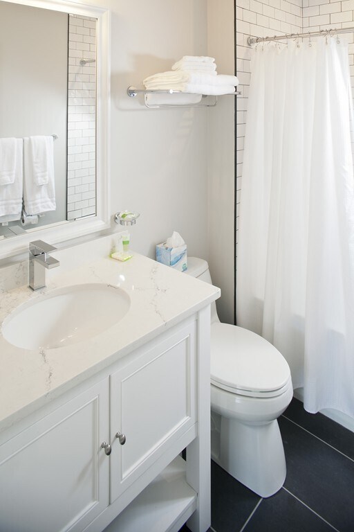 Building Photo - 397 Washington St