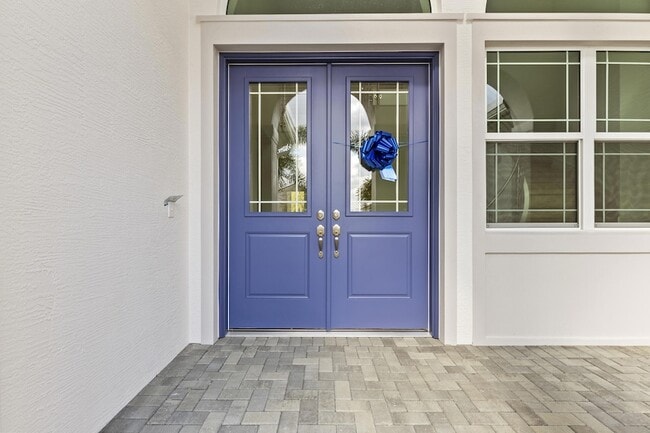 Building Photo - 15054 Wildwood Cir