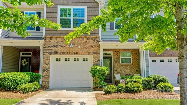 Primary Photo - 2752 Sawbridge Ln