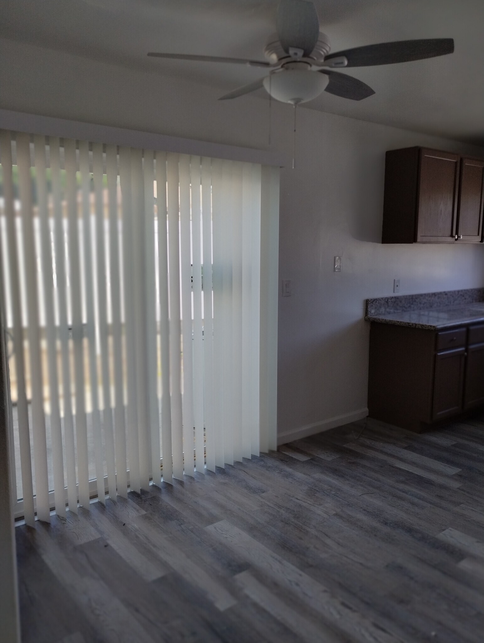 Patio Door /Kitchen - 531 Warren Ln