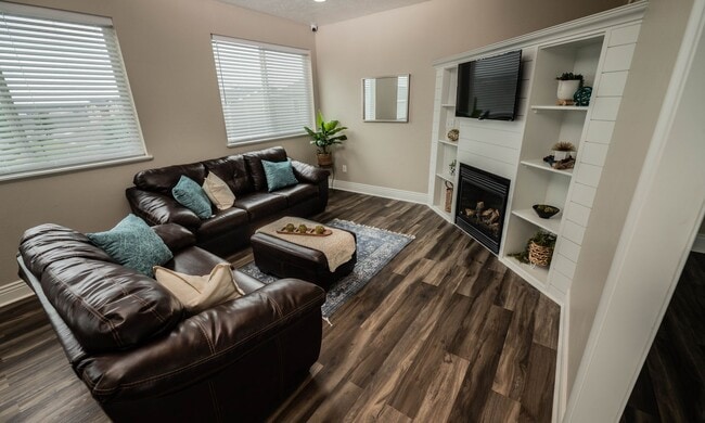 Building Photo - Upscale Smithfield Home for Rent with Resort Style Amenities!