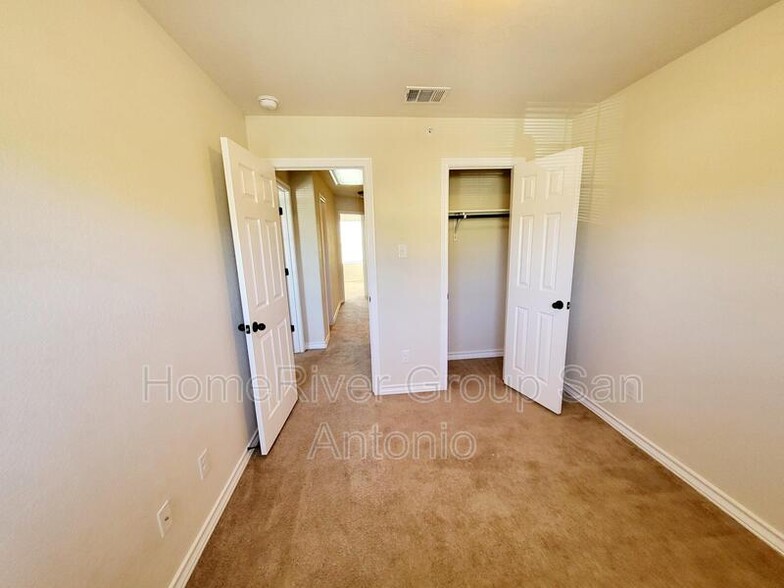 Building Photo - 6410 Melanzane Ave