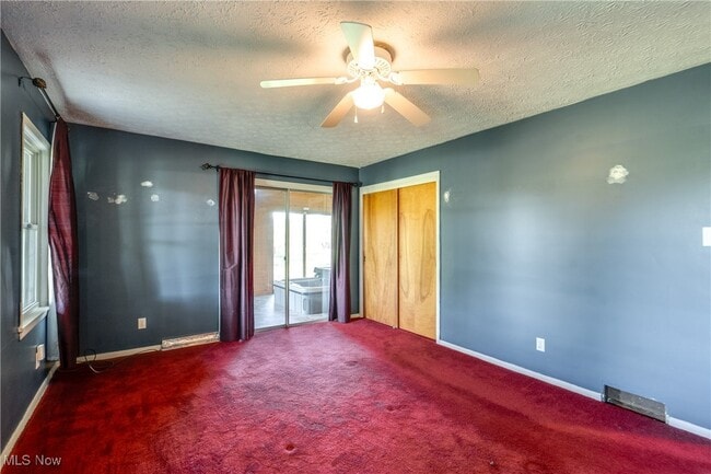 Building Photo - 4017 Bellaire Ln